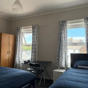 Superb Triple Near Croke Park - 2 Dublin