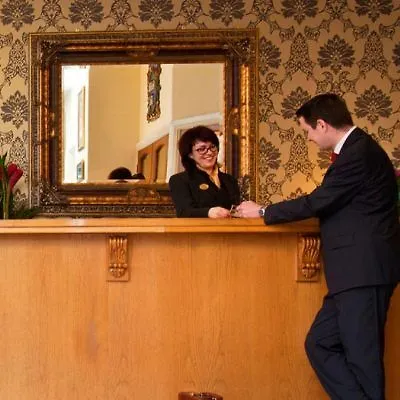 Parliament Hotel Dublin 3*,