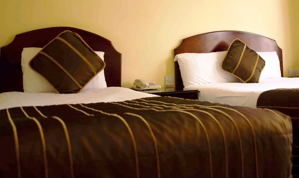 Parliament Hotel Dublin 3*,